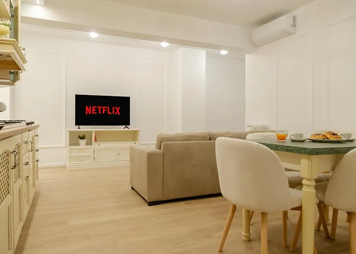 Apartment Porta Metronia Moderno Per 5 Persone Al Centro *